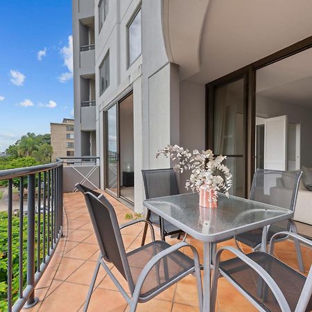 The Oasis Apartments Брисбен Экстерьер фото