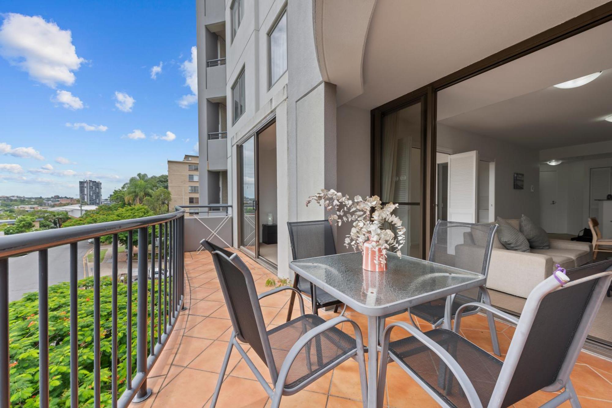 The Oasis Apartments Брисбен Экстерьер фото