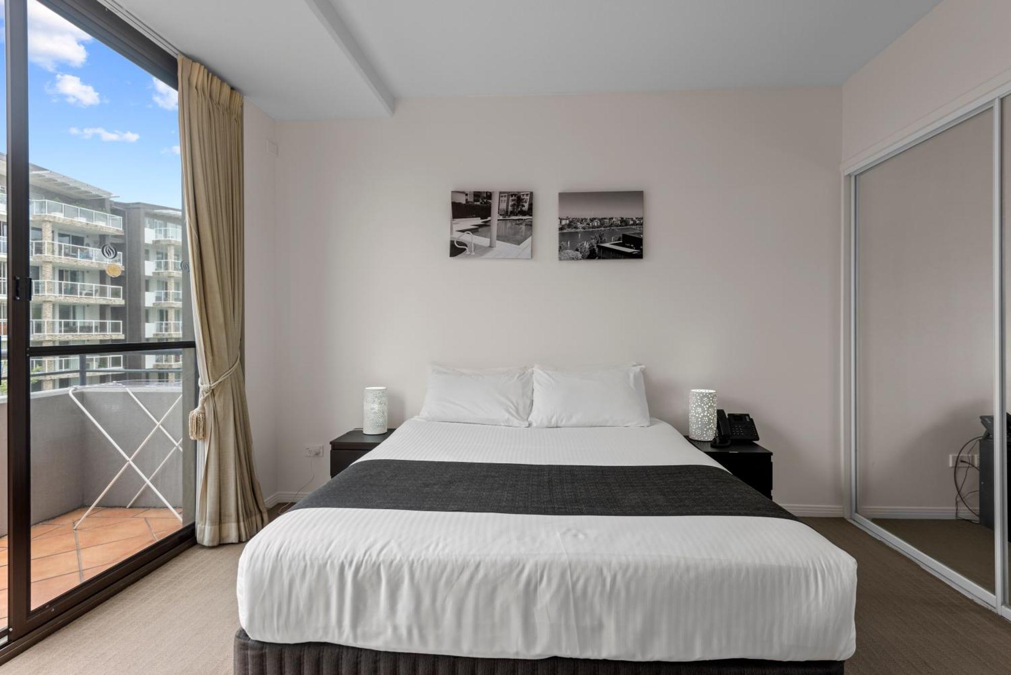 The Oasis Apartments Брисбен Экстерьер фото