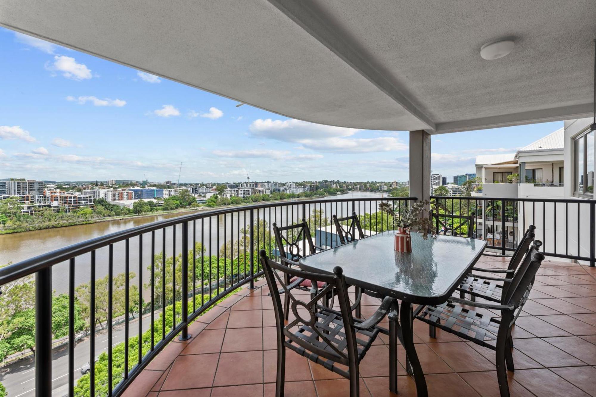 The Oasis Apartments Брисбен Экстерьер фото