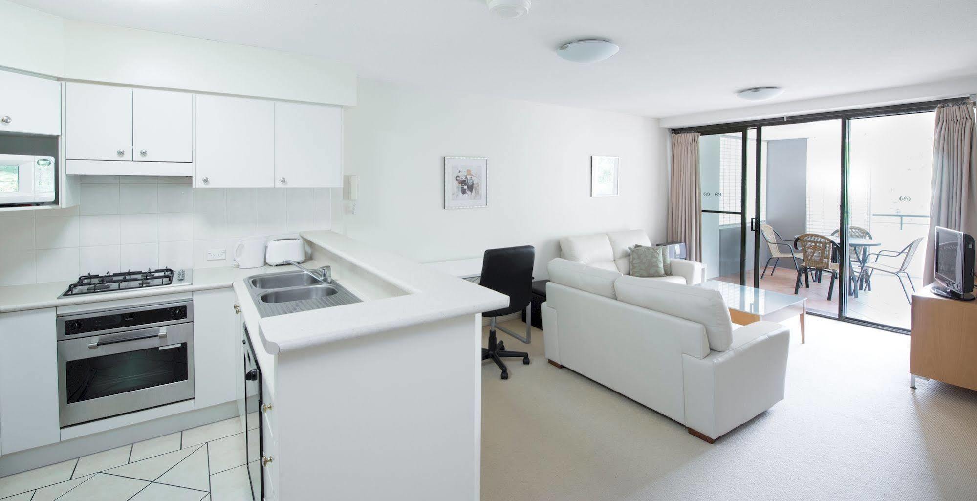 The Oasis Apartments Брисбен Экстерьер фото